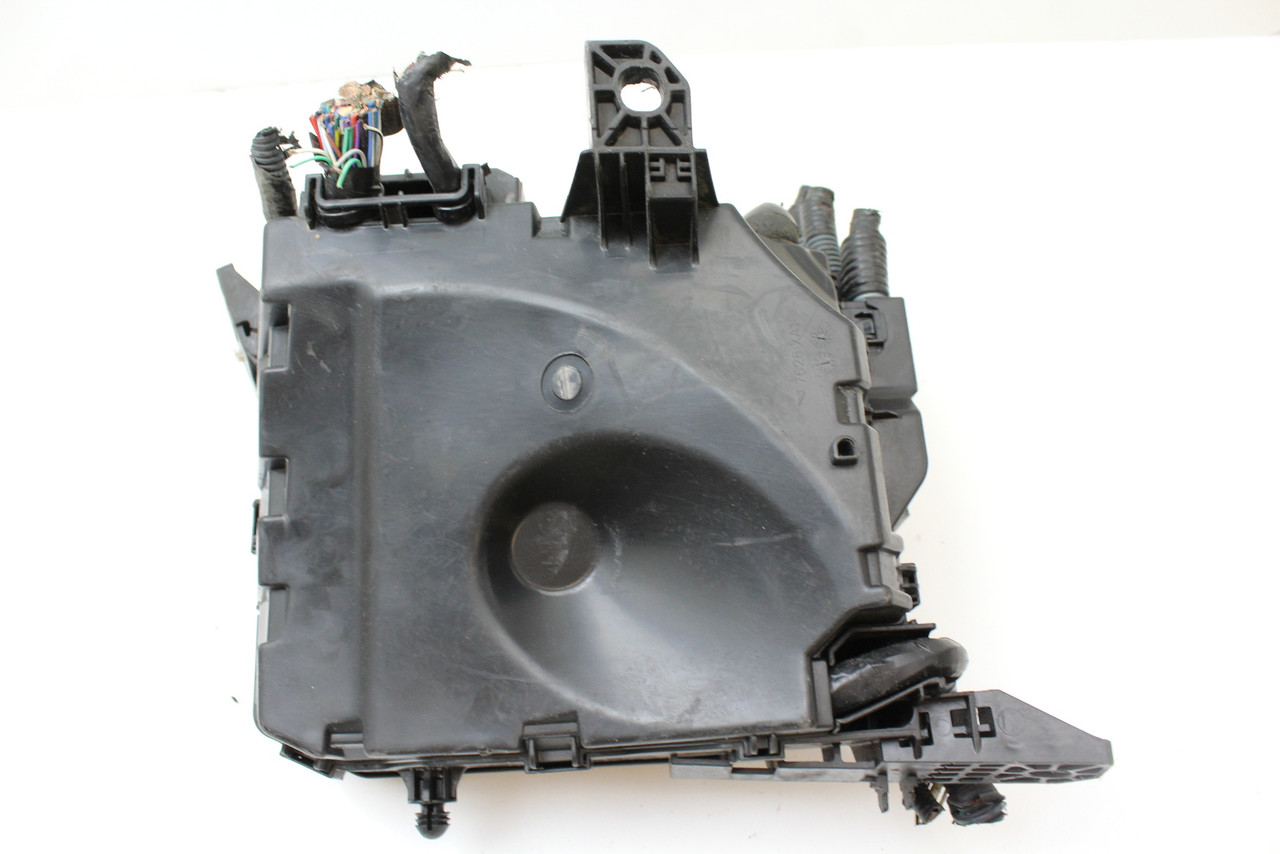 14-19 Toyota Corolla 82662-0260 Fusebox Fuse Box Relay Unit Module