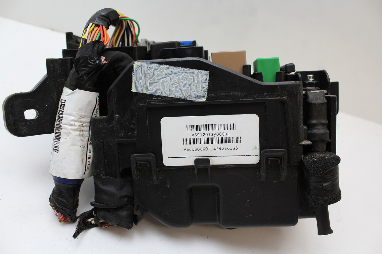 14-16 Hyundai Elantra Fusebox Fuse Box Relay Unit Module