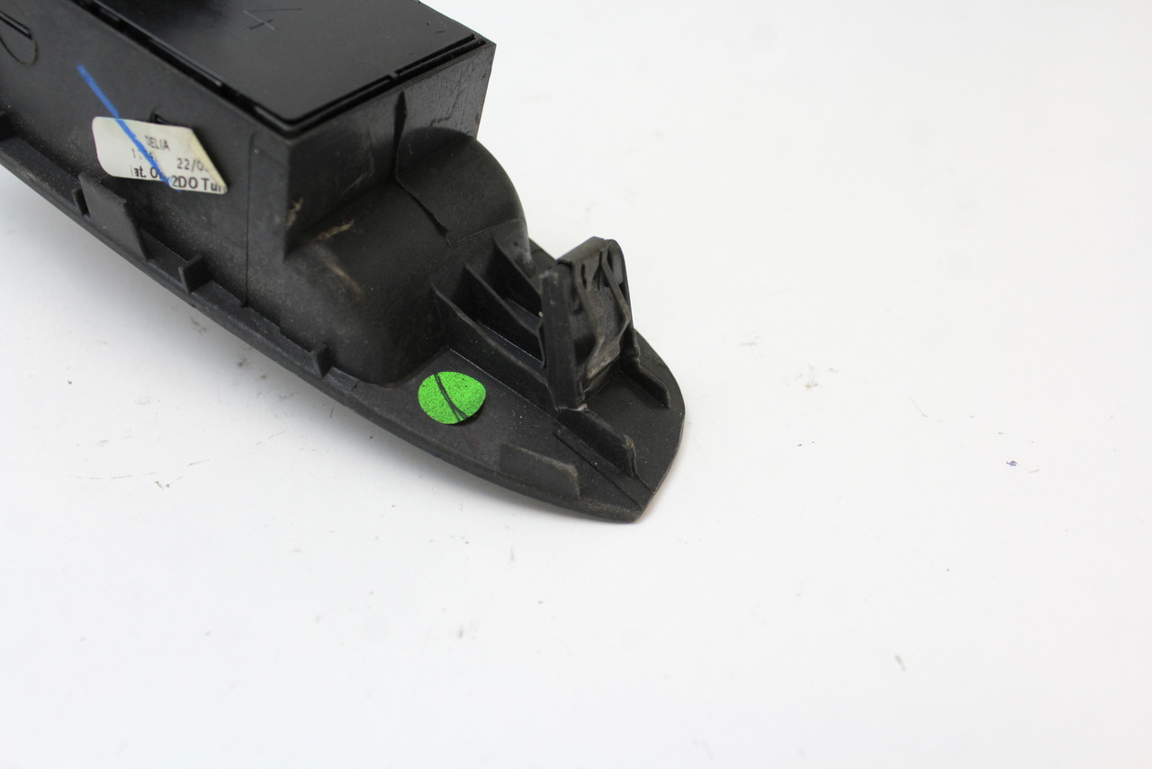 05-18 Volkswagen Jetta 5K4 959 857 Drivers Side Left Master Window Switch OEM