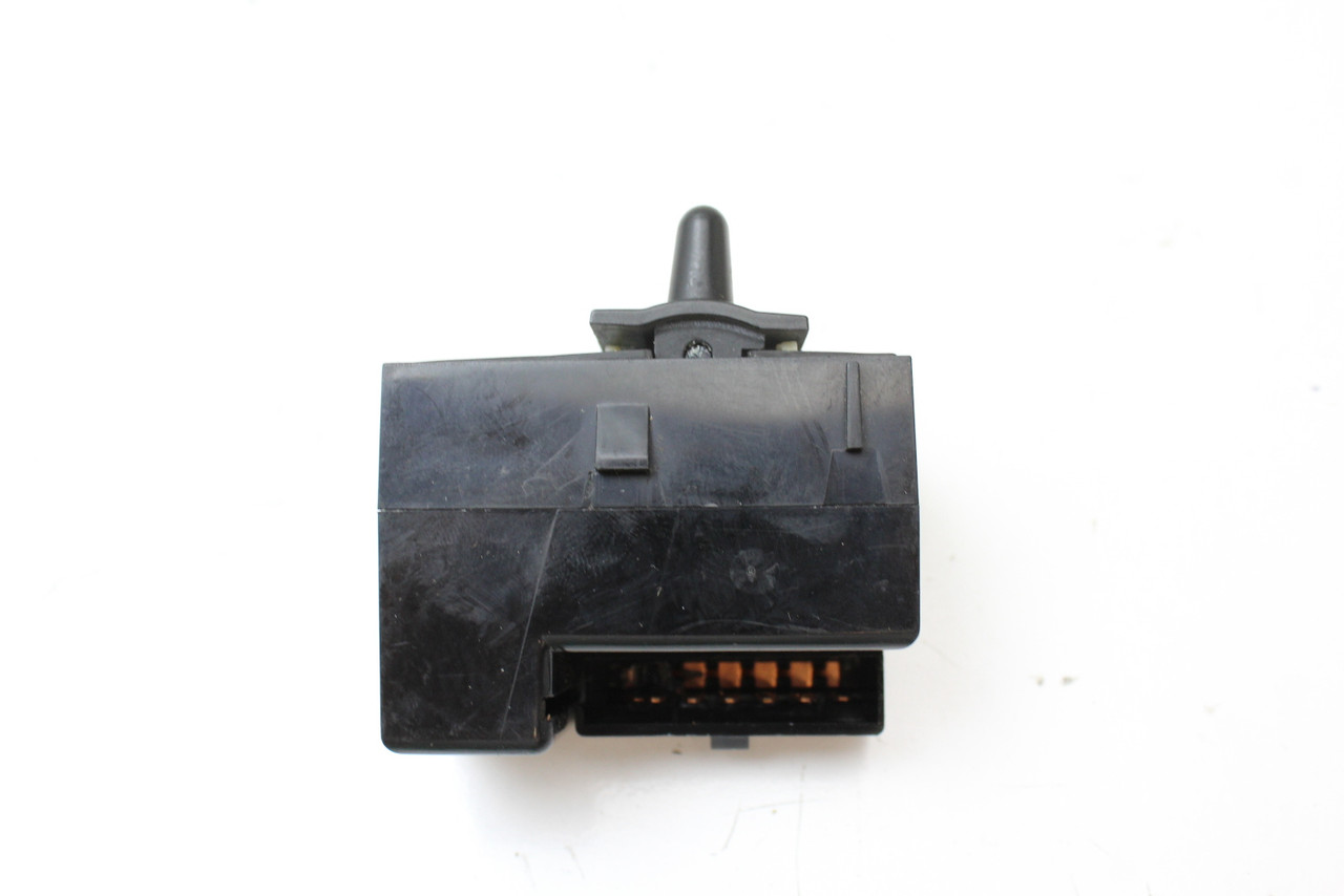 99-04 Oldsmobile Alero 19244692 Drivers Side Left Master Window Switch OEM