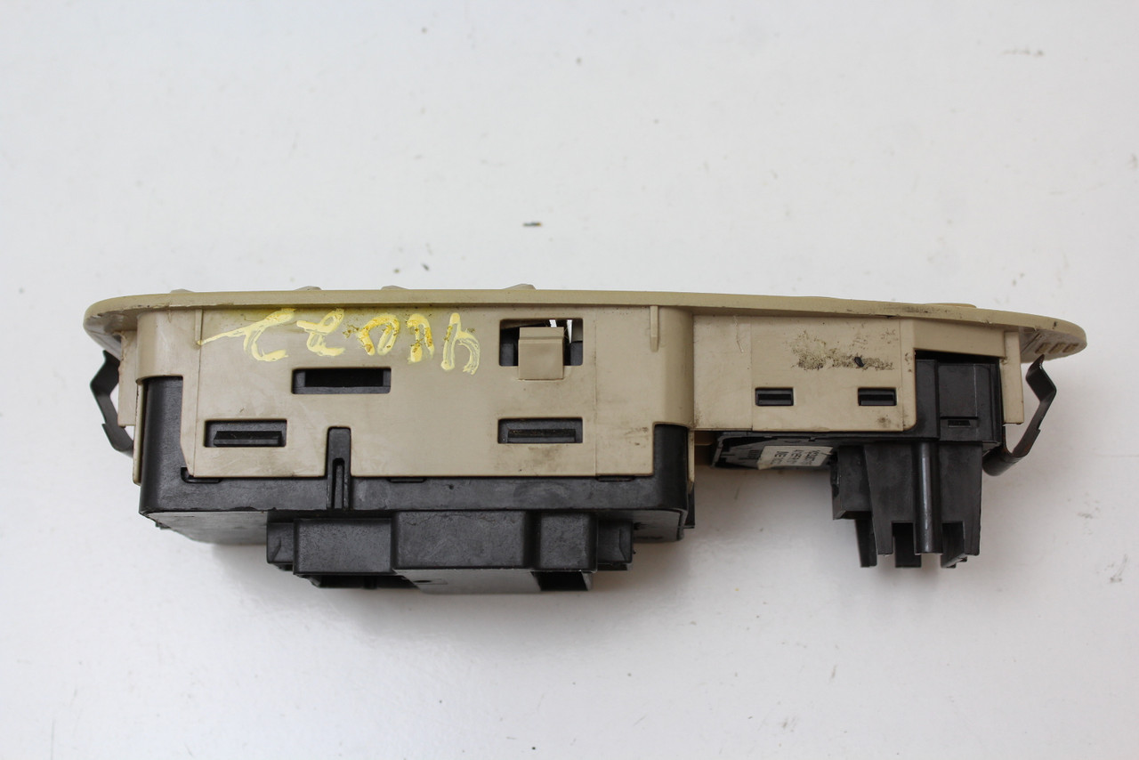 04-07 Buick Rendezvous 10339717 Drivers Side Left Master Window Switch OEM