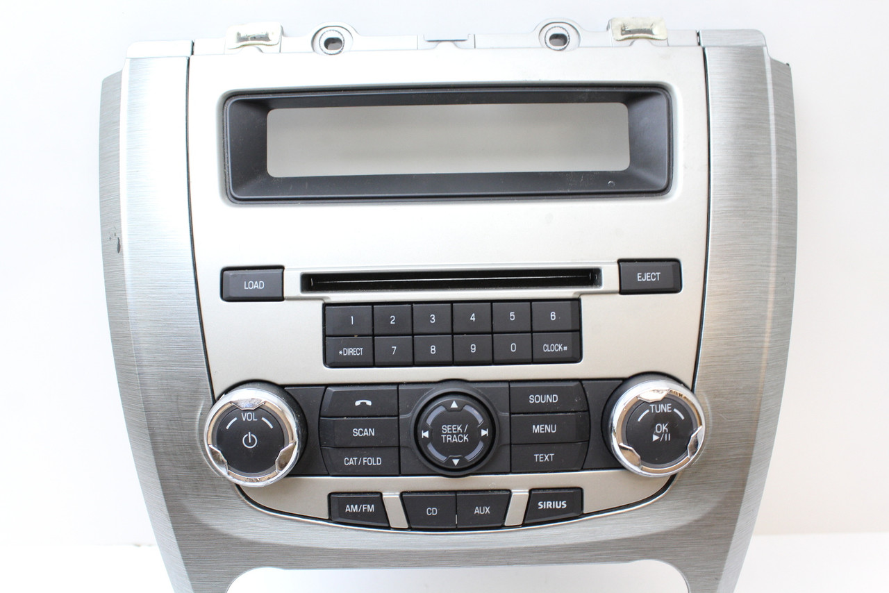 10-12 Fusion 9E5T-18A802-AE Audio Control Panel & Bezel