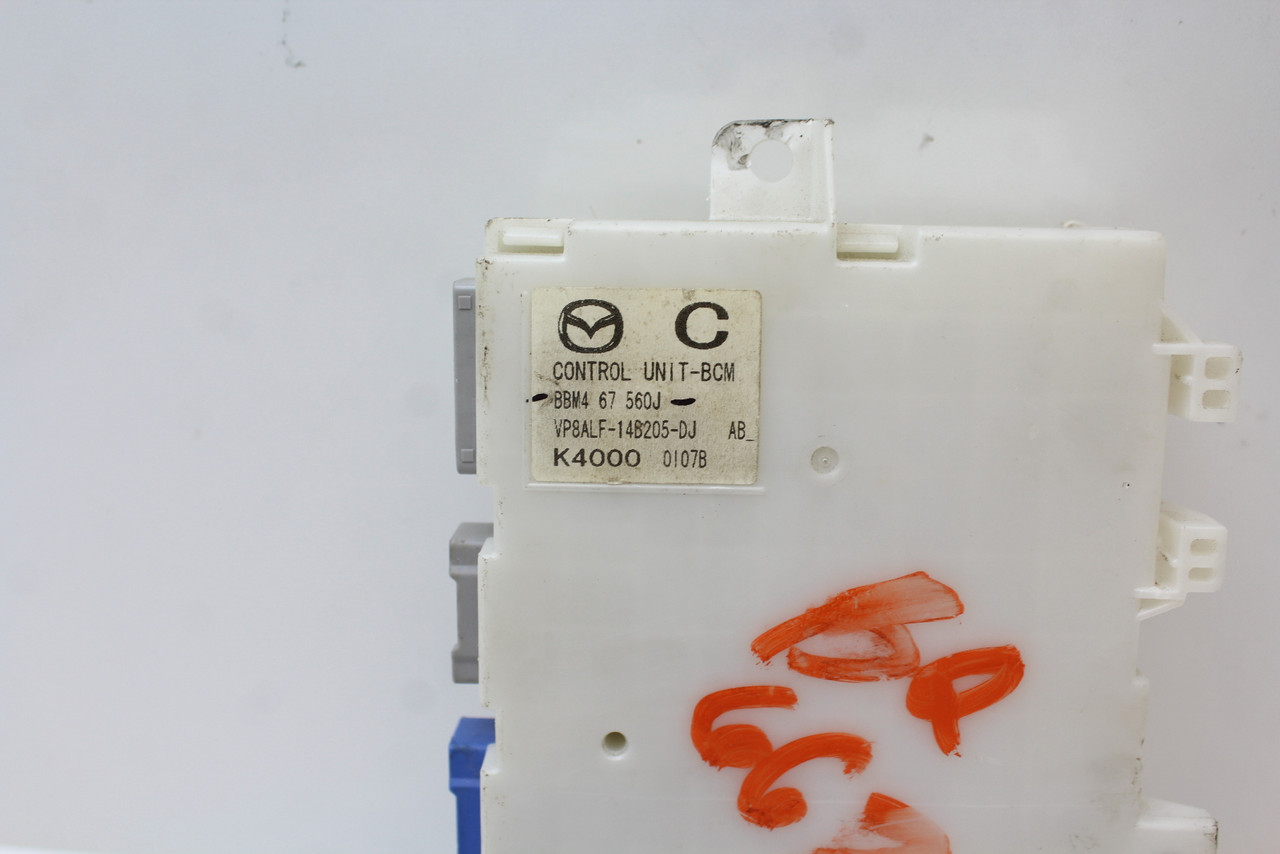 10-11 Mazda 3 BBM4 67 560J Body Control Module BCM BCU - Seabreeze