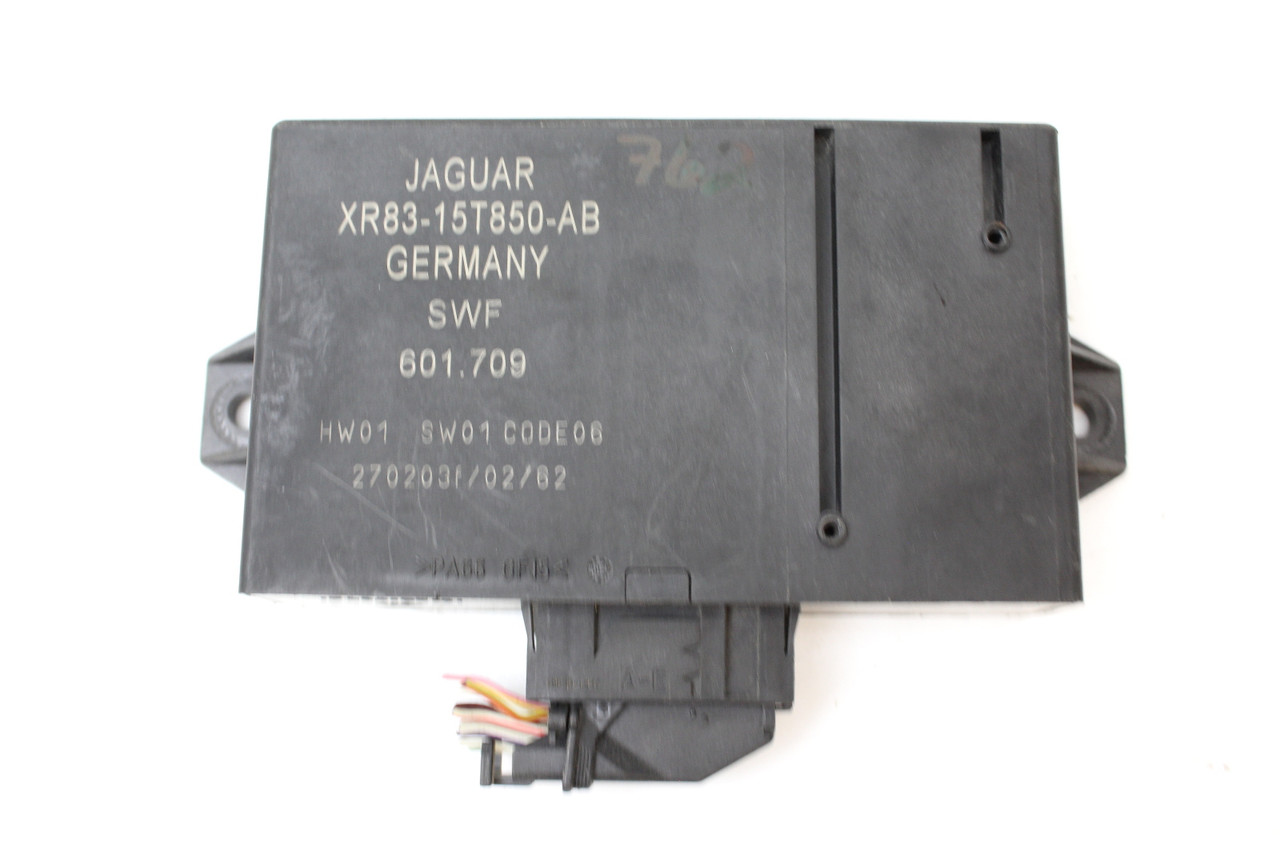 00-03 Jaguar S Type XR83-15T850-AB Reverse Parking Assist Control Module