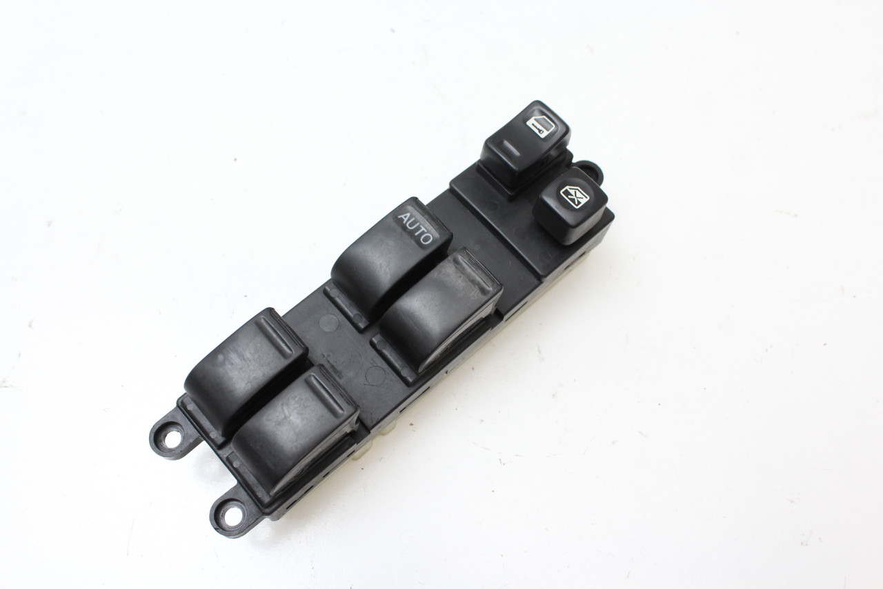 00-06 Nissan Sentra 25401-5M000 Drivers Side Left Master Window Switch OEM