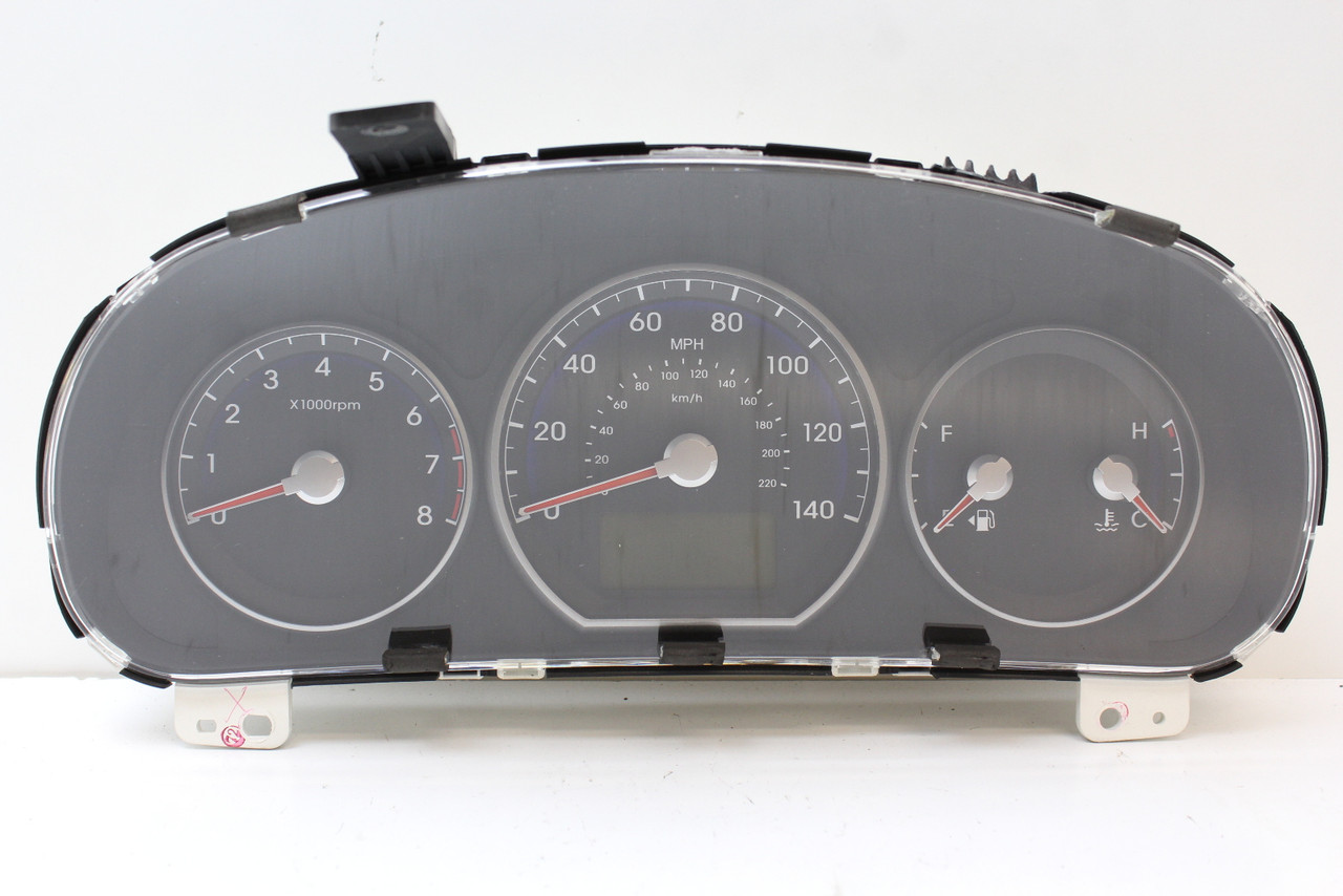 10-12 Hyundai Santa Fe 2.4L 94011-0W031 Speedometer Instrument Cluster Gauges