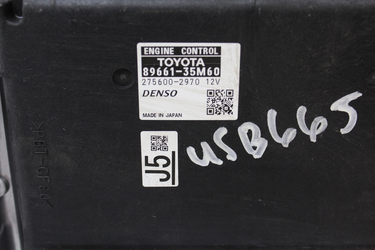 2015 15 Toyota 4 Runner 89661-35M60 Computer Brain Engine Control ECU ECM Module