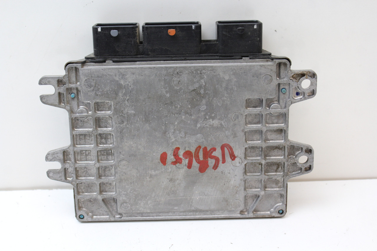 14-18 Nissan Versa BEM332-300 A2 Computer Brain Engine Control ECU ECM Module