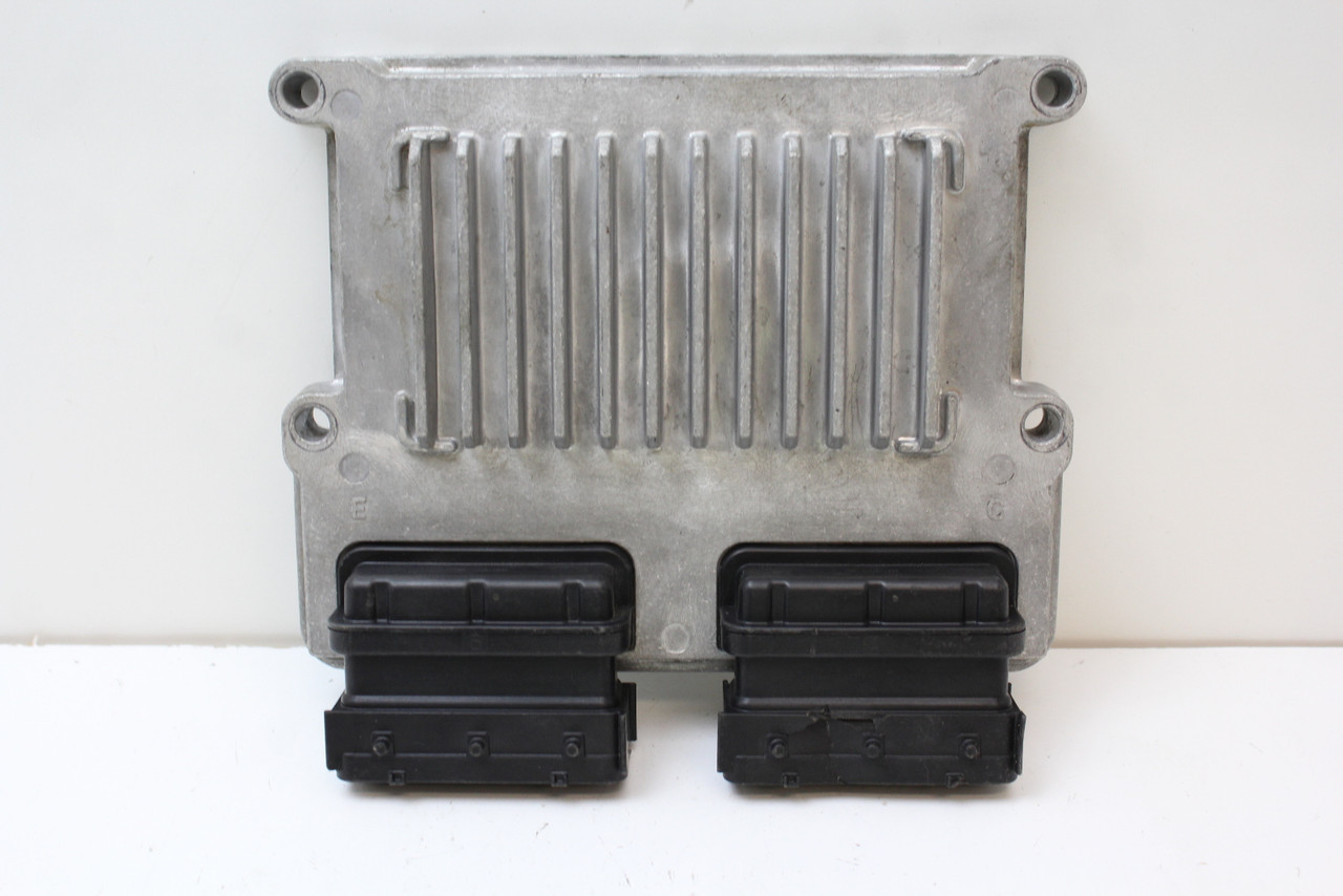 16-18 Kia Sedona 39110-3CYN4 Computer Brain Engine Control ECU ECM EBX Module