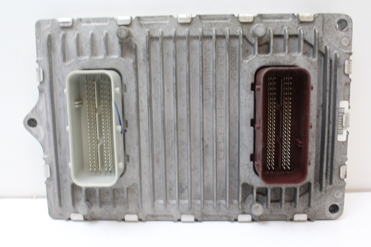 16-20 Journey P68435760AB Computer Brain Engine Control ECU ECM EBX Module