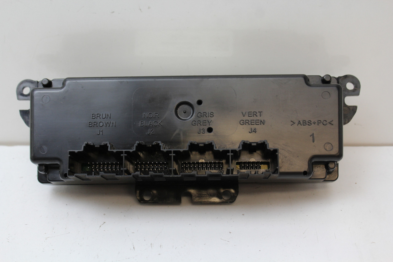 13-17 Chevrolet Traverse 23251326 Climate Control Panel