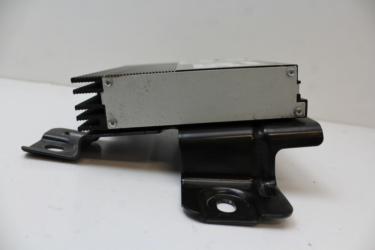 13 2013 Dodge Journey 5064947AM Amplifier Computer Control Module 13 2013 Dodge Journey 5064947AM Amplifier Computer Control Module