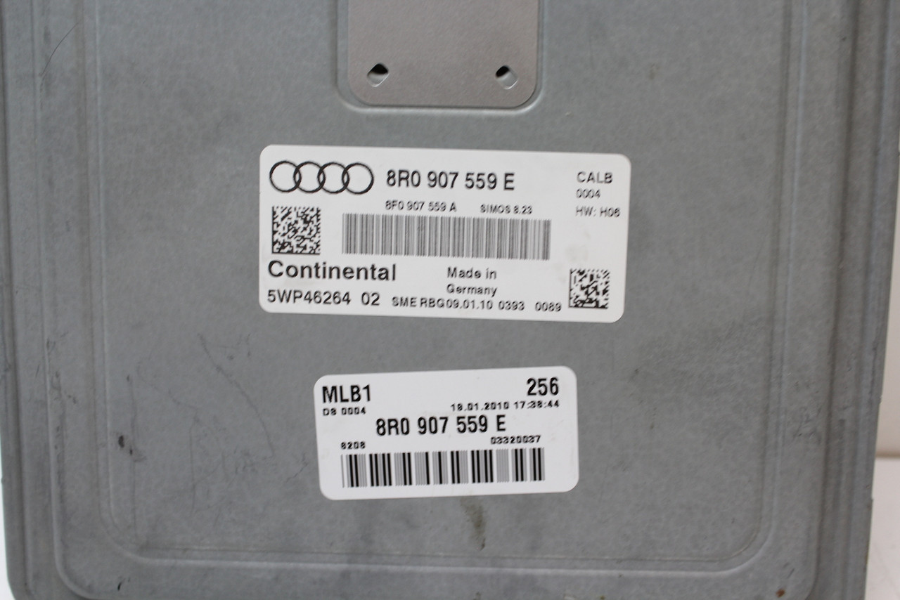 10 201 Audi Q5 8R0 907 559 E Computer Brain Engine Control ECU ECM EBX Module