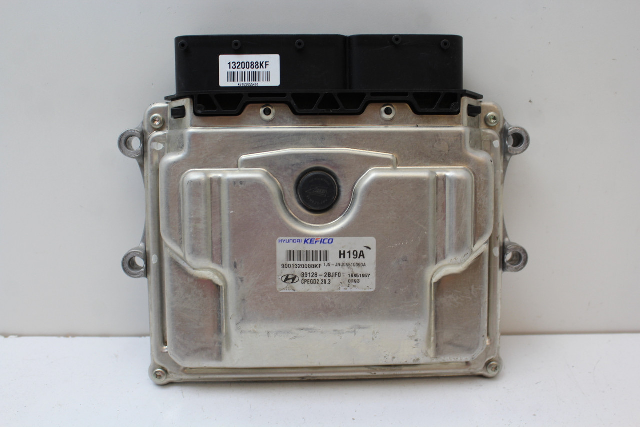 19-20 Veloster 39128-2BJF0 Computer Brain Engine Control ECU ECM EBX Module