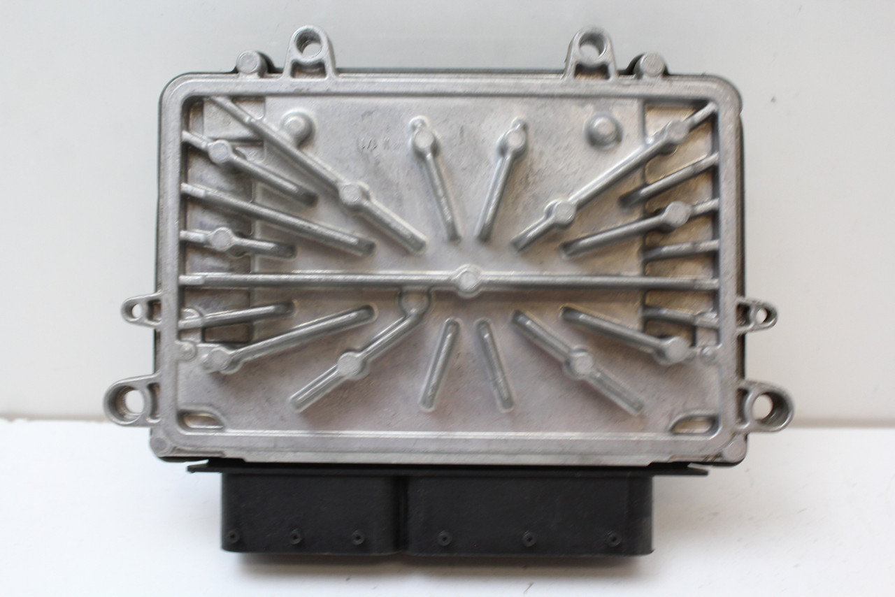 06-11 Volvo S40 31286085 Computer Brain Engine Control ECU ECM EBX Module