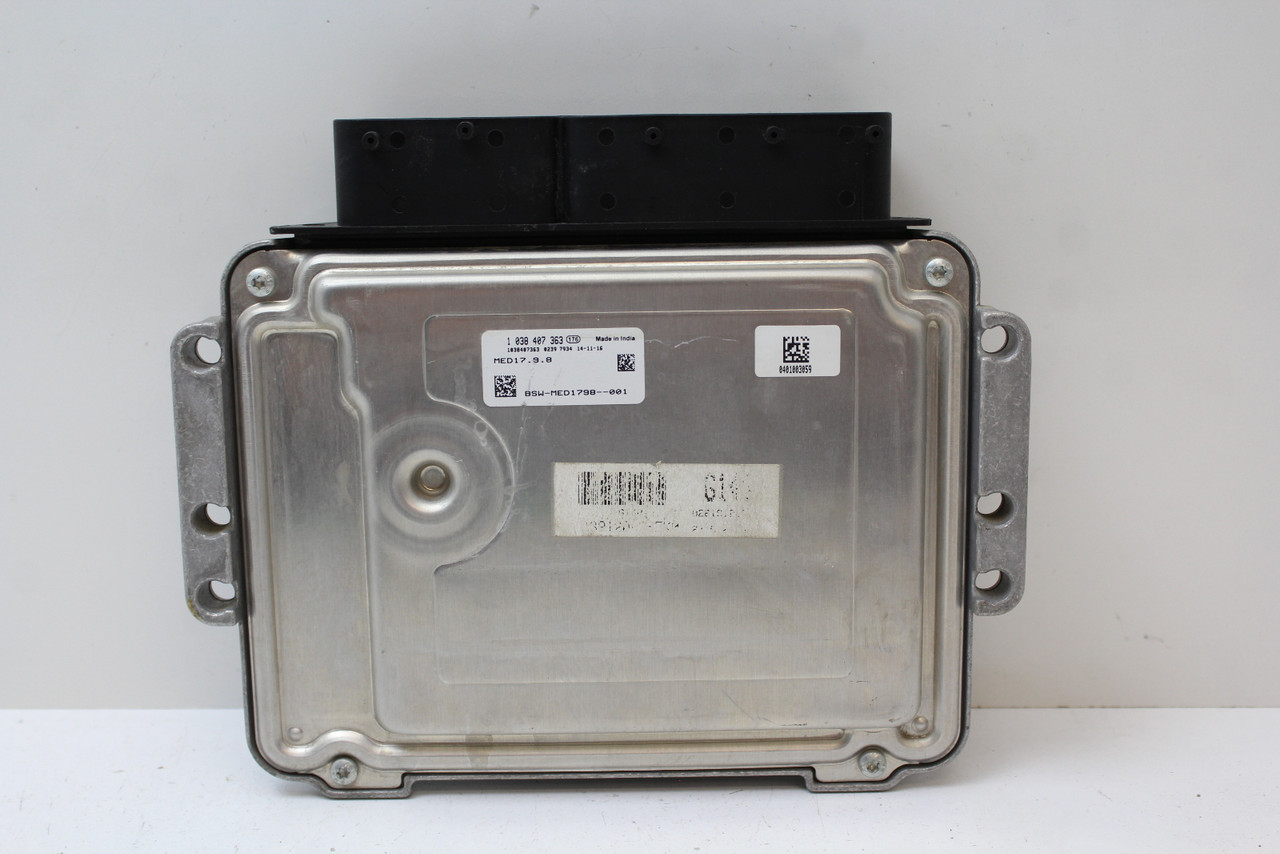 16-17 Hyundai Veloster 39121-2BFK0 Computer Brain Engine Control ECU ECM Module 16-17 Hyundai Veloster 39121-2BFK0 Computer Brain Engine Control ECU ECM Module