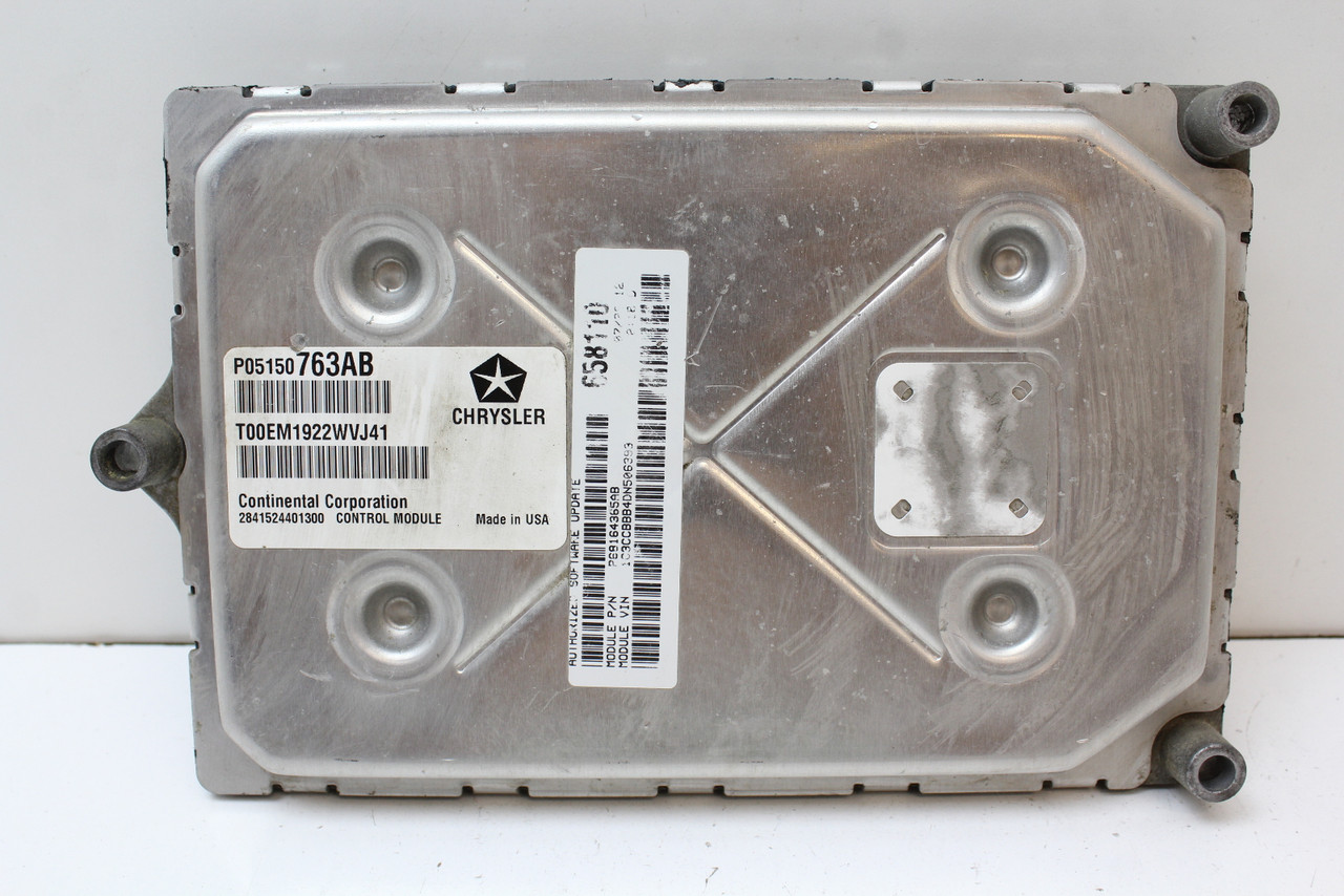 13 2013 200 P68164365AB Computer Brain Engine Control ECU ECM EBX Module