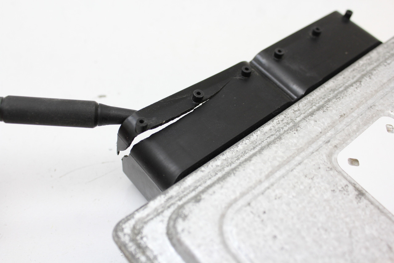 11 12 13 Hyundai Elantra 39103-2EMB3 Computer Engine Control ECU ECM Module