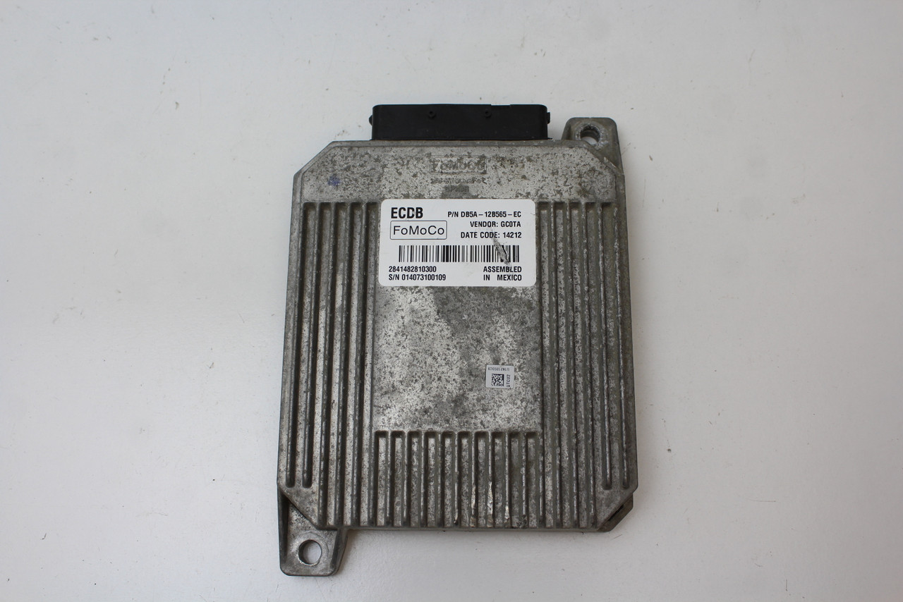 12-15 Ford Explorer DB5A-12B565-EC Computer Brain Engine Control ECU ECM Module 12-15 Ford Explorer DB5A-12B565-EC Computer Brain Engine Control ECU ECM Module