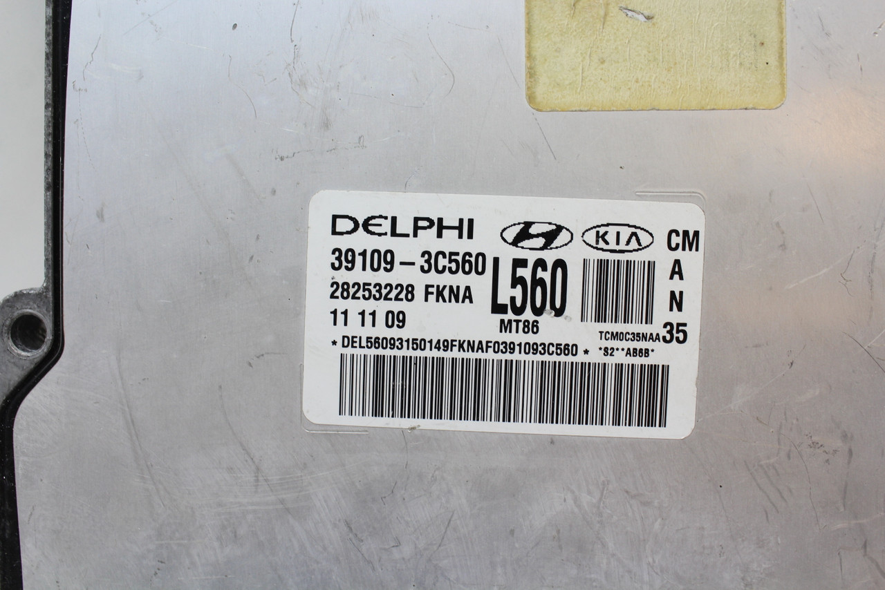 その他 WCCF09-10 ENGINE COMPUTER HYUNDAI ACCENT 2001 39110-26710 1.6L PCM ECM