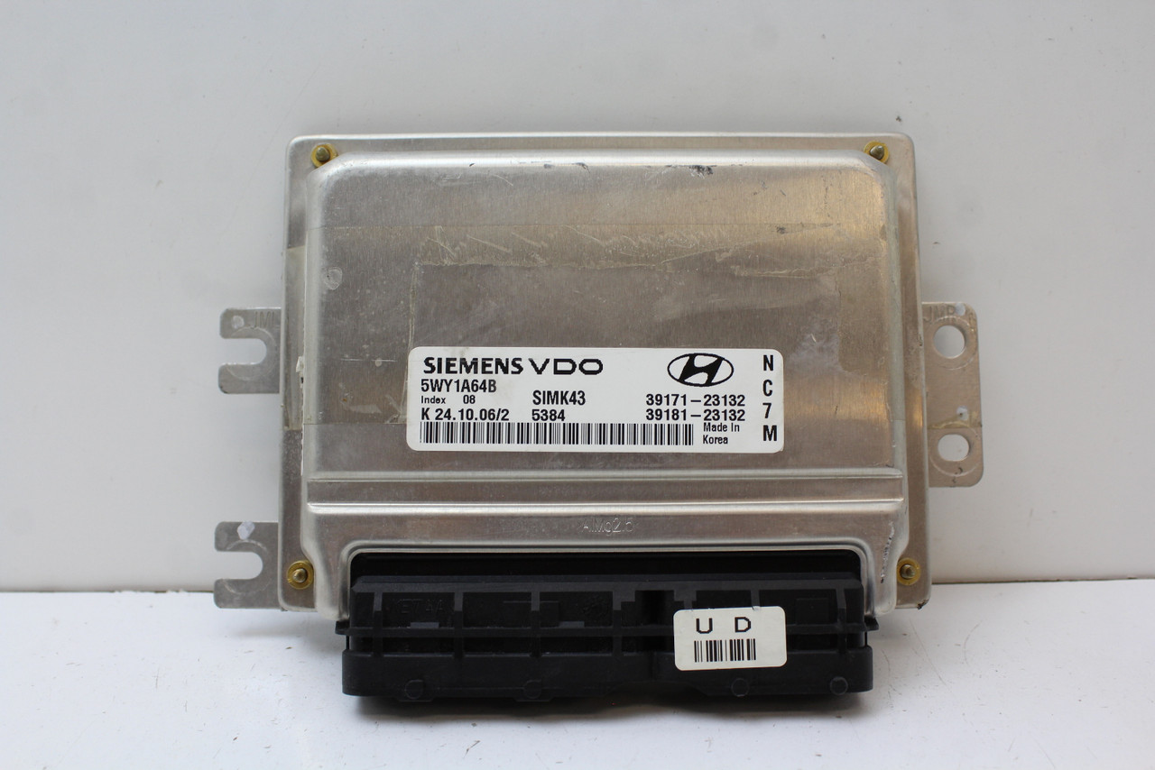08 09 Hyundai Tucson 39171-23132 Computer Brain Engine Control ECU ECM Module