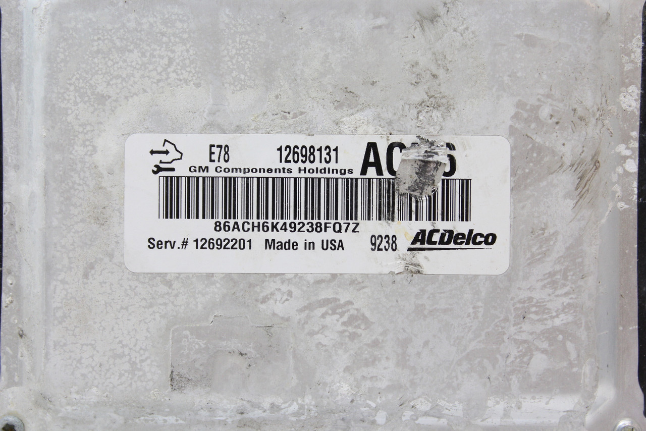 17 18 Chevrolet Express Van 2500 12692201 Computer Engine Control ECU ECM Module 17 18 Chevrolet Express Van 2500 12692201 Computer Engine Control ECU ECM Module