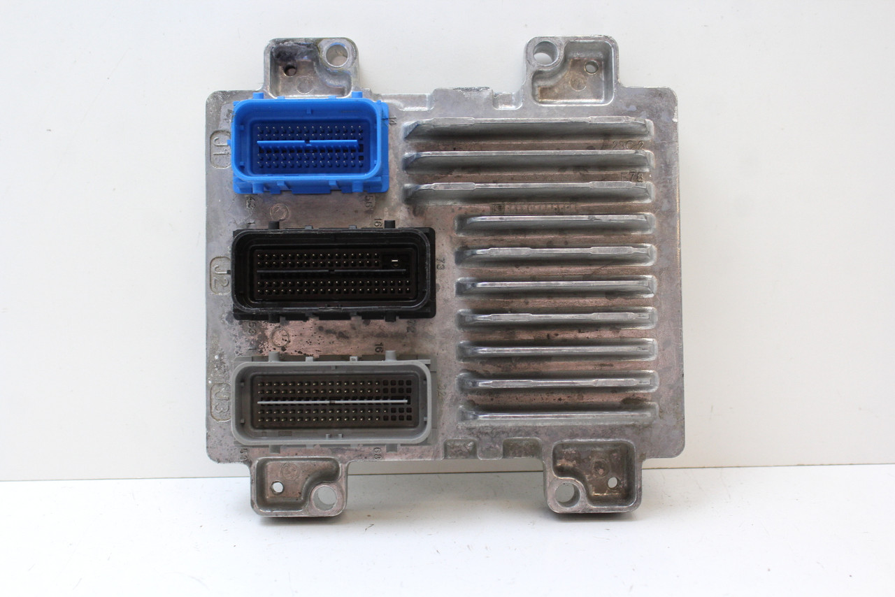 17 18 Chevrolet Express Van 2500 12692201 Computer Engine Control ECU ECM Module 17 18 Chevrolet Express Van 2500 12692201 Computer Engine Control ECU ECM Module