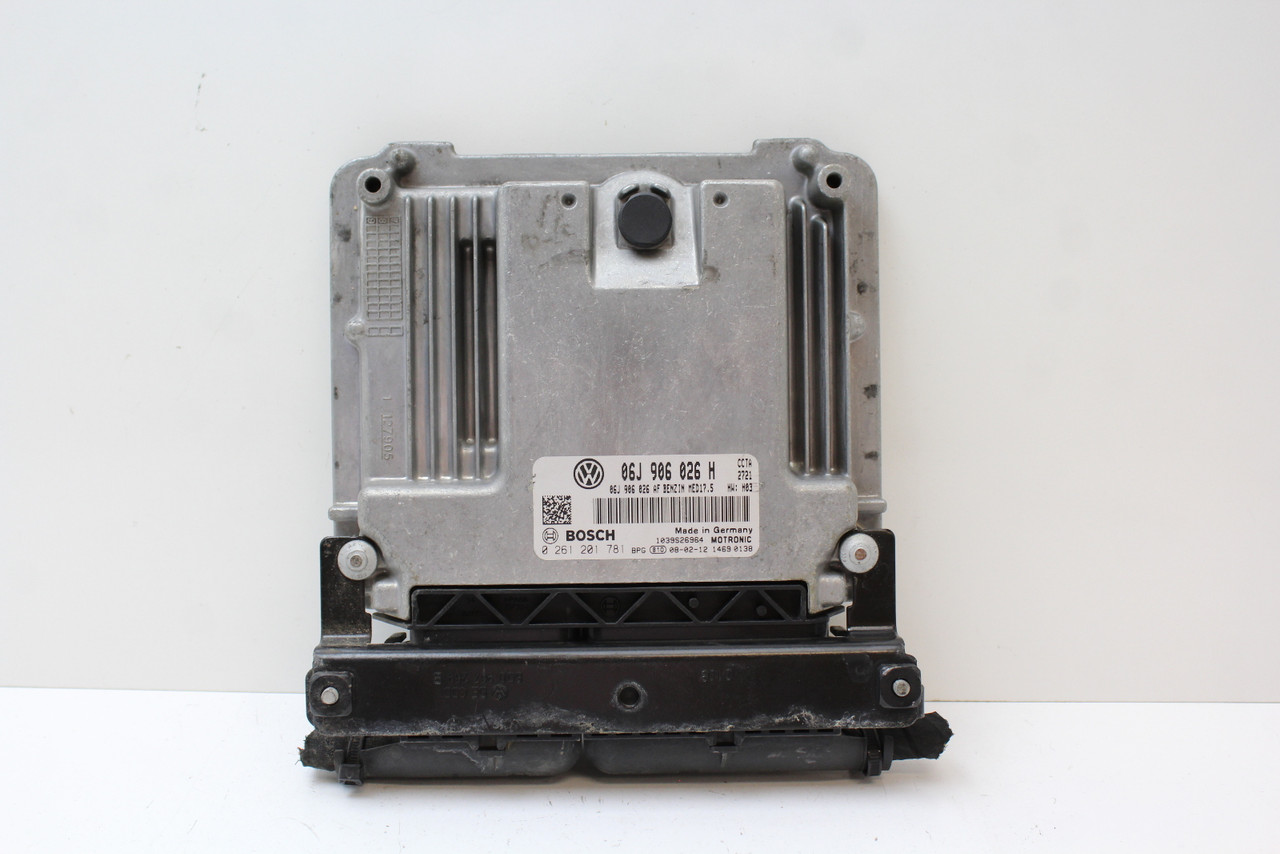 09 2009 Volkswagen Tiguan 06J 906 026 H Computer Engine Control ECU ECM Module