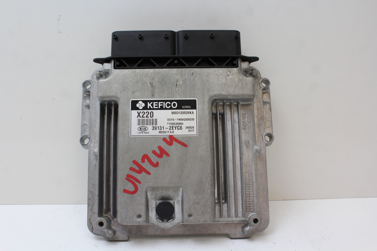 15 2015 Kia Forte 39131-2EYC6 Computer Brain Engine Control ECU ECM EBX Module