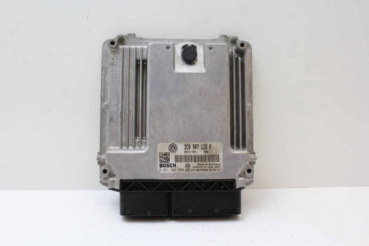 07 2007 Volkswagen Passat 3C0 907 115 P Computer Engine Control ECU ECM Module 07 2007 Volkswagen Passat 3C0 907 115 P Computer Engine Control ECU ECM Module