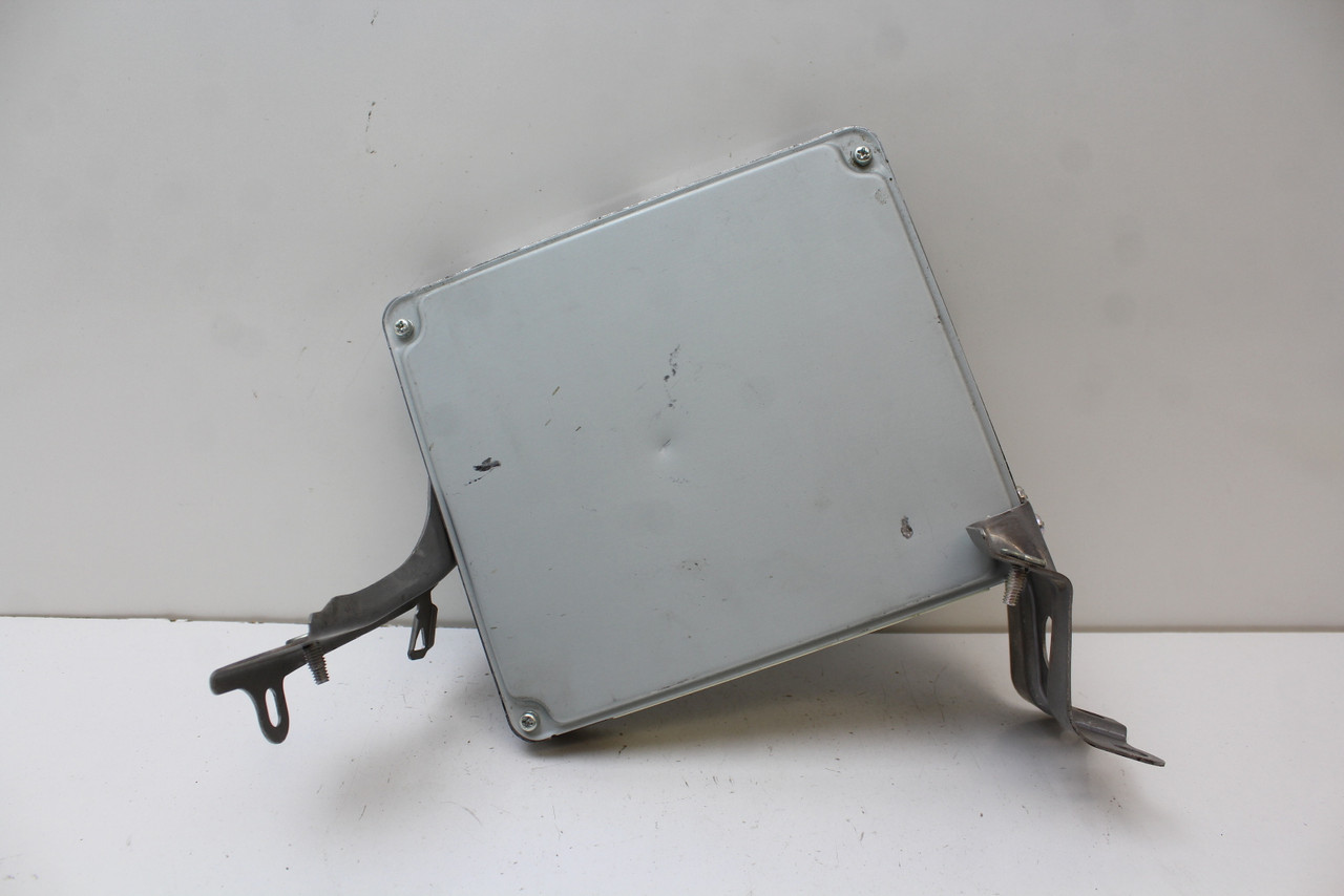 08 2008 Toyota Highlander 89661-48B70 Computer Engine Control ECU ECM EBX Module