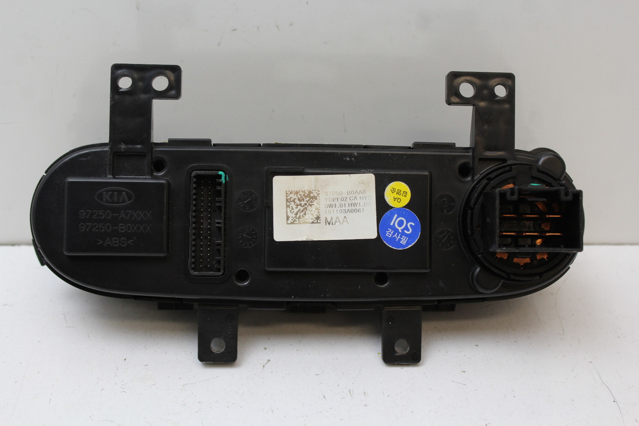 17 18 Kia Forte 97250-B0AA0 Climate Control Panel Temperature Unit A/C Heater 17 18 Kia Forte 97250-B0AA0 Climate Control Panel Temperature Unit A/C Heater