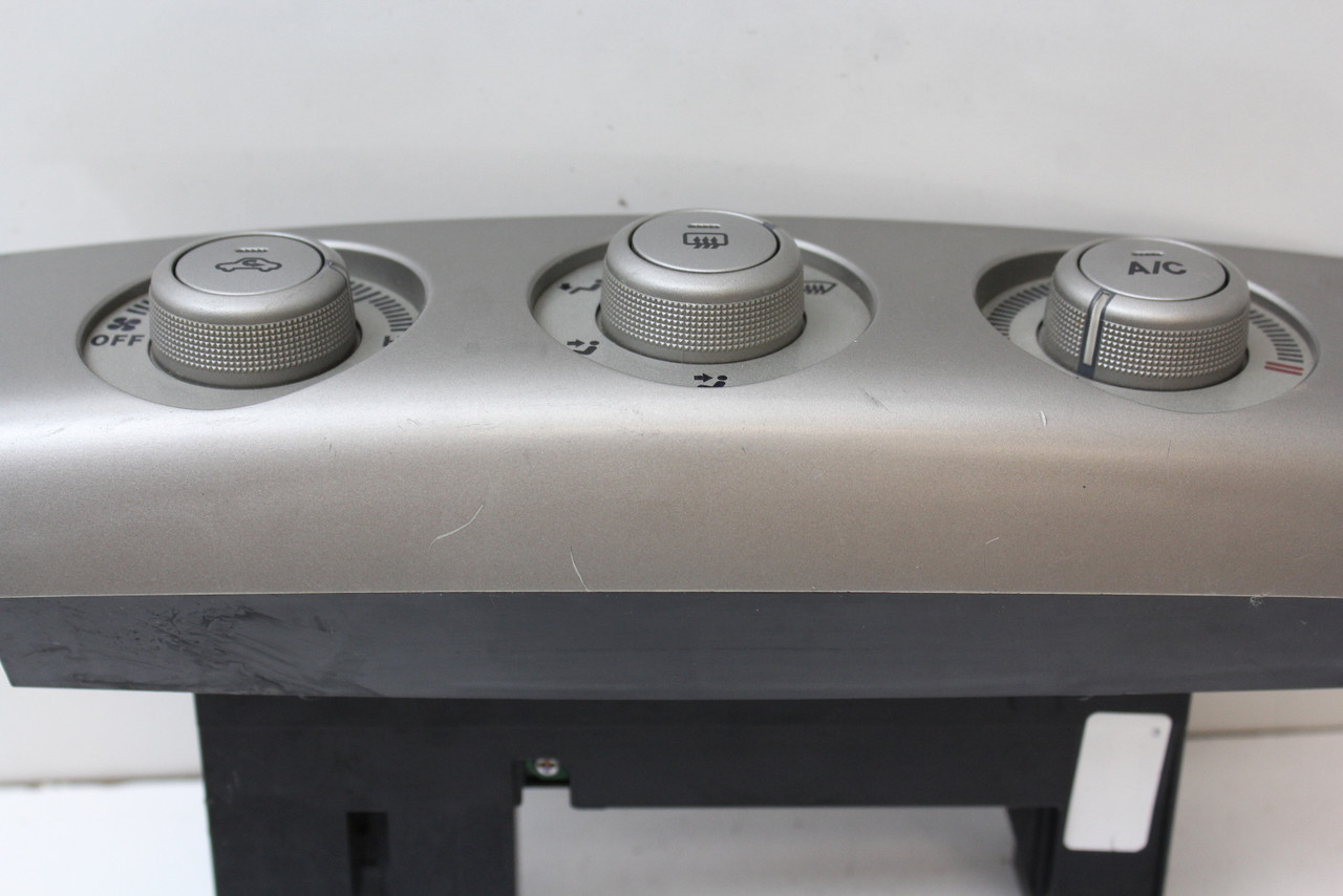 07 08 Toyota Solara 55902-06161 Climate Control Panel Temperature A/C Heater 07 08 Toyota Solara 55902-06161 Climate Control Panel Temperature A/C Heater