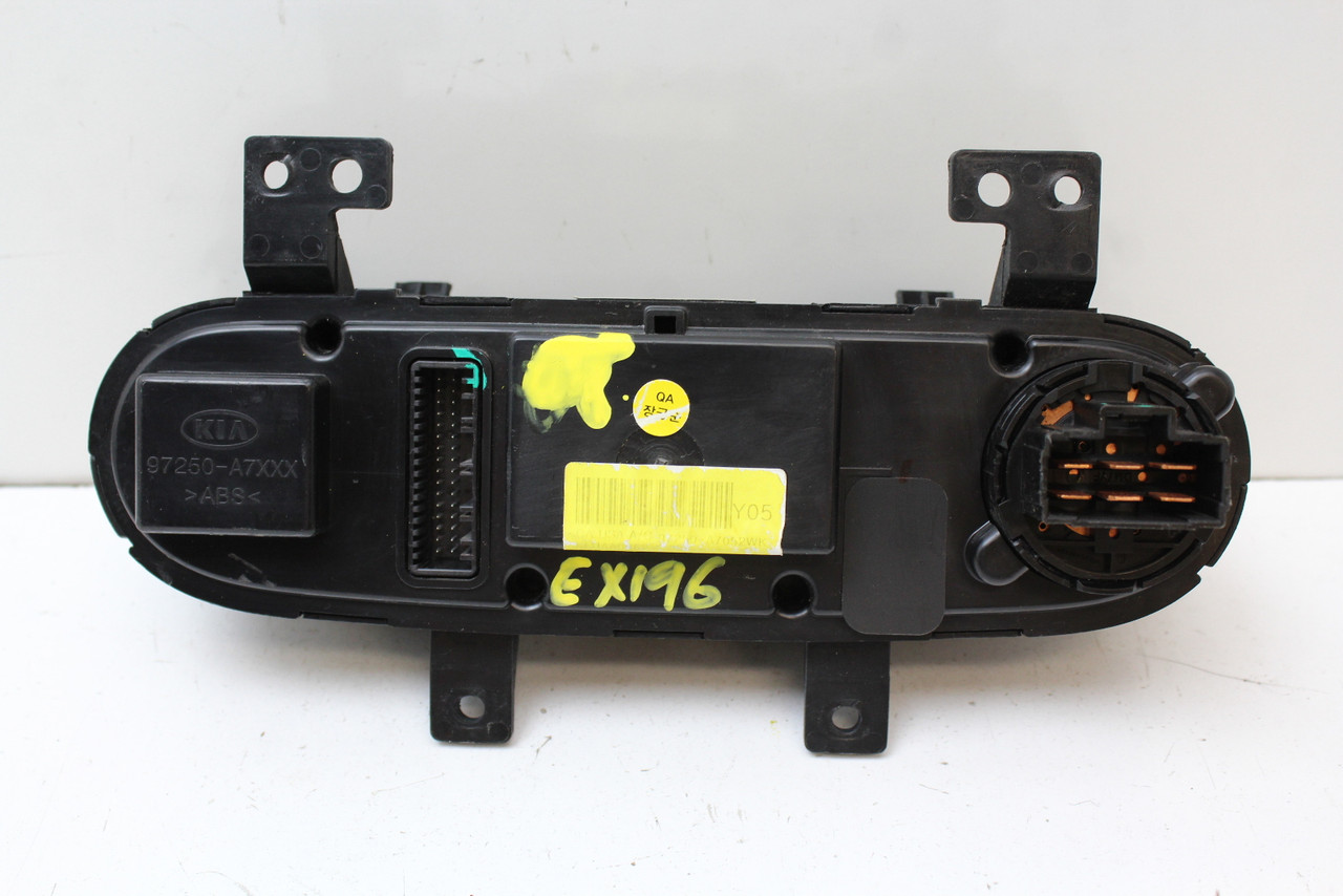 14-16 Kia Forte 97250-A7XXY Climate Control Panel Temperature Unit A/C Heater