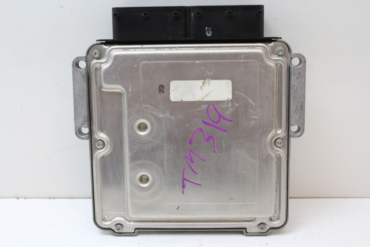 12-14 Accent 39110-2BAD5 Computer Brain Engine Control ECU