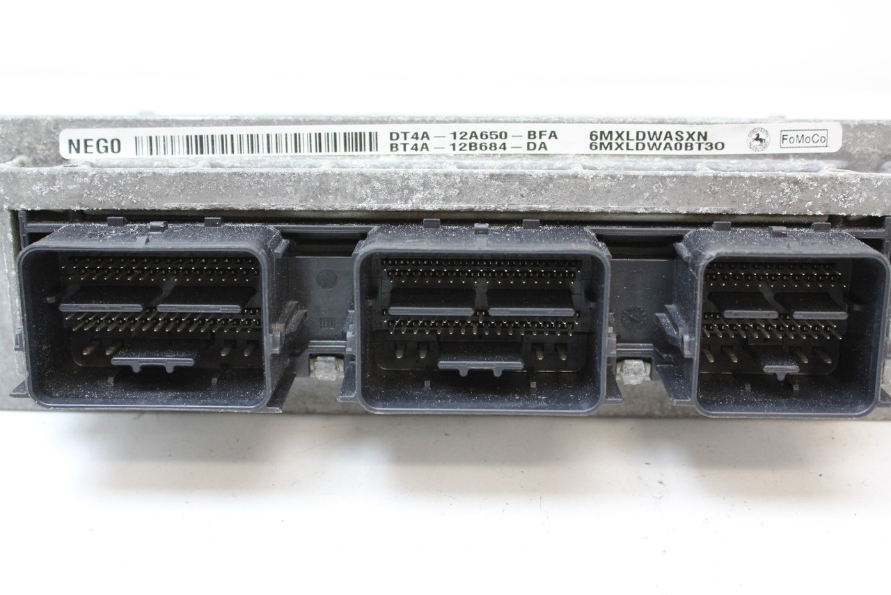 13-15 Lincoln MKX DT4A-12A650-BFA omputer Engine Control ECU ECM EBX Module