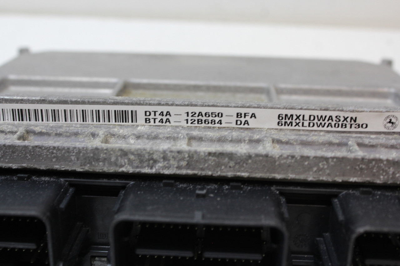 13-15 Lincoln MKX DT4A-12A650-BFA omputer Engine Control ECU ECM EBX Module