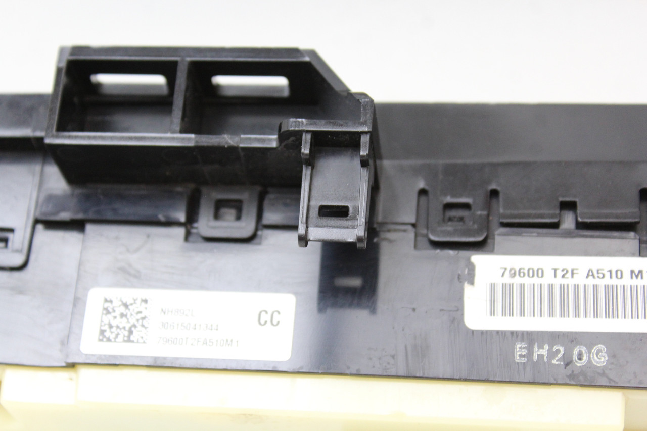 16-17 Honda Accord 79600 T2F A510 M1 Climate Control Panel Temperature A/C 16-17 Honda Accord 79600 T2F A510 M1 Climate Control Panel Temperature A/C