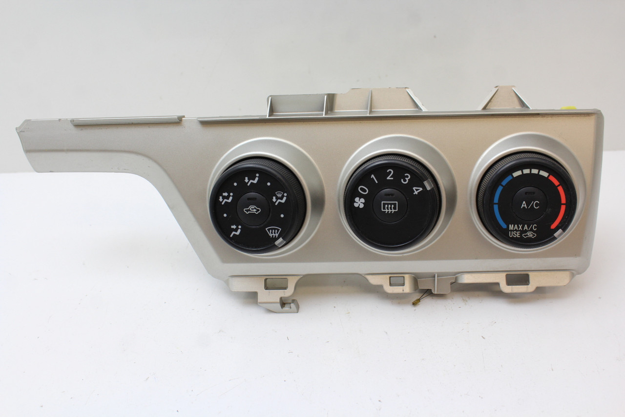 08-10 Scion XB 55901-758734 Climate Control Panel Temperature Unit