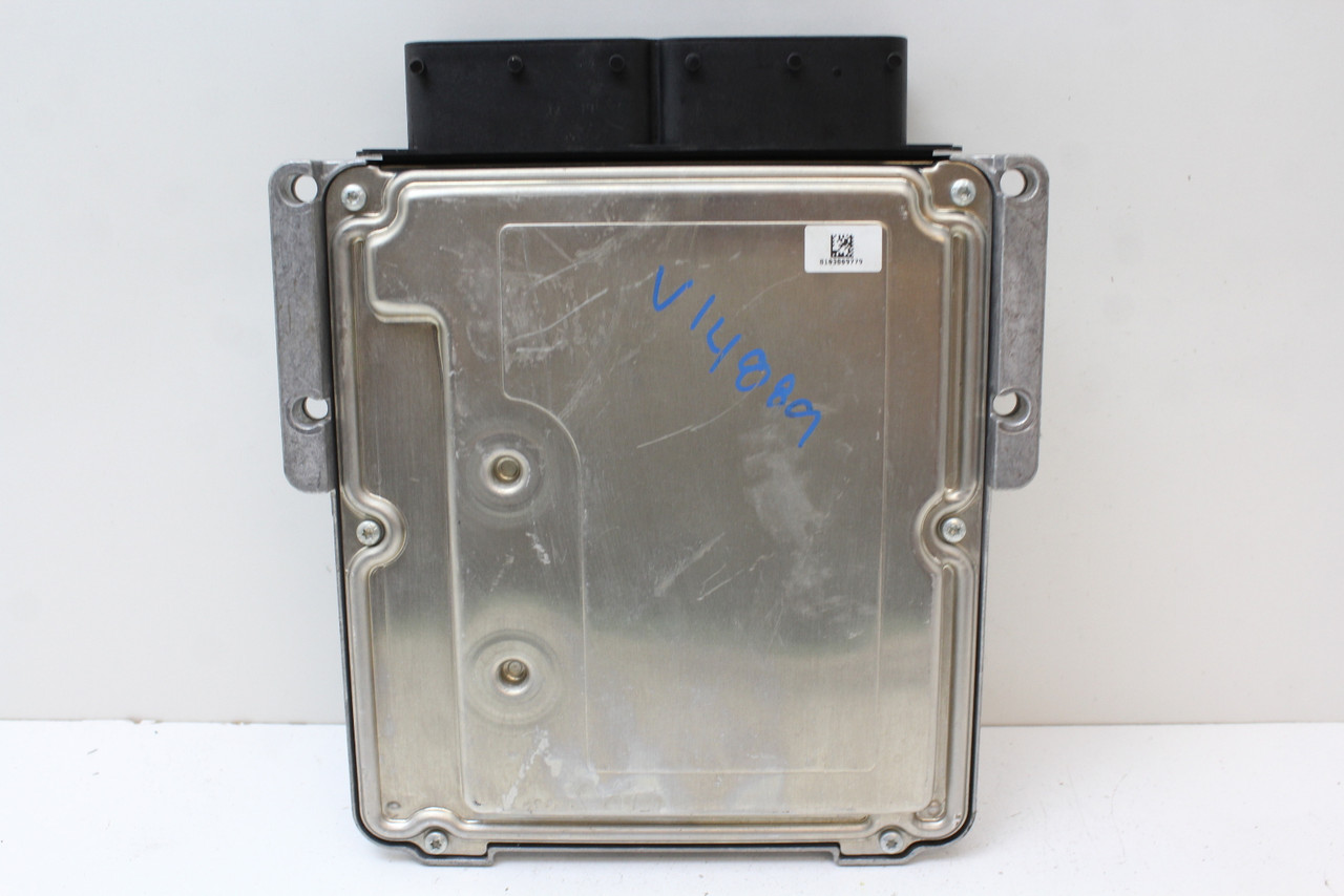 18-19 Discovery Sport HJ32-14C568-AB Computer  Engine Control ECU ECM EBX Module