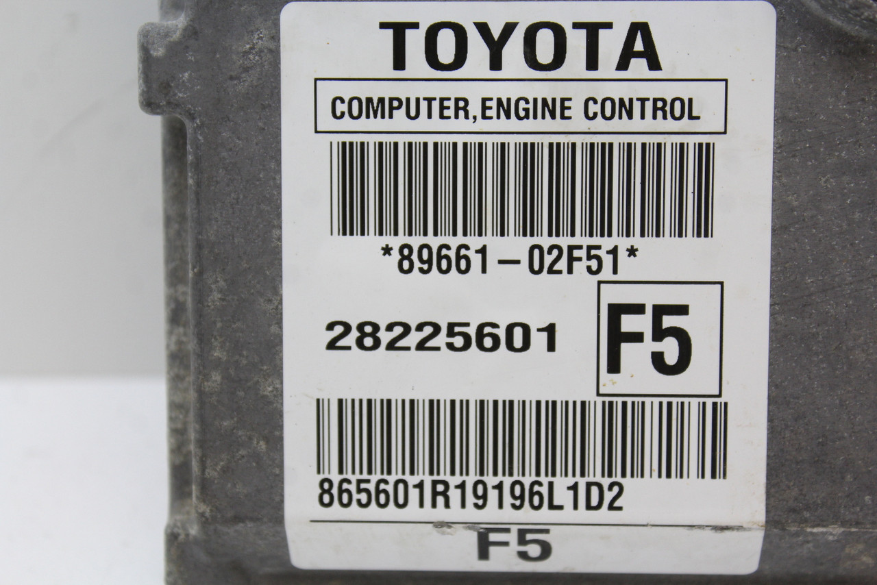 09-10 Toyota Corolla 89661-02F51 Computer Brain Engine Control ECU ECM Module 09-10 Toyota Corolla 89661-02F51 Computer Brain Engine Control ECU ECM Module