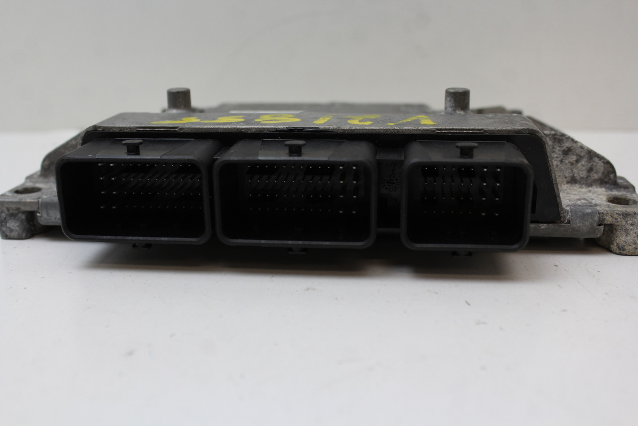 13 2013 C-Max DM5A-12A650-AK Computer Brain Engine Control ECU ECM EBX Module