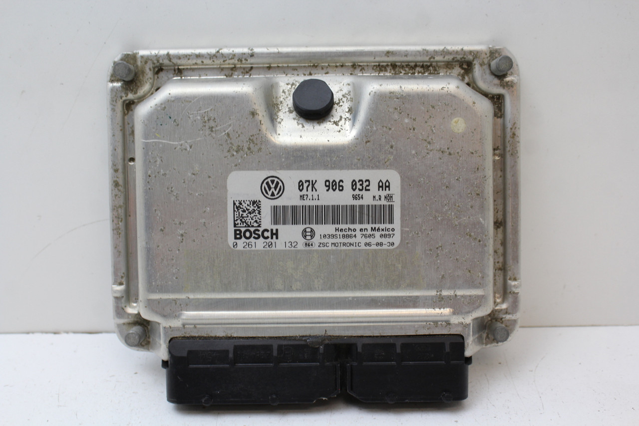 06-07 Beetle 07K 906 032 AA Computer Brain Engine Control ECU ECM EBX Module