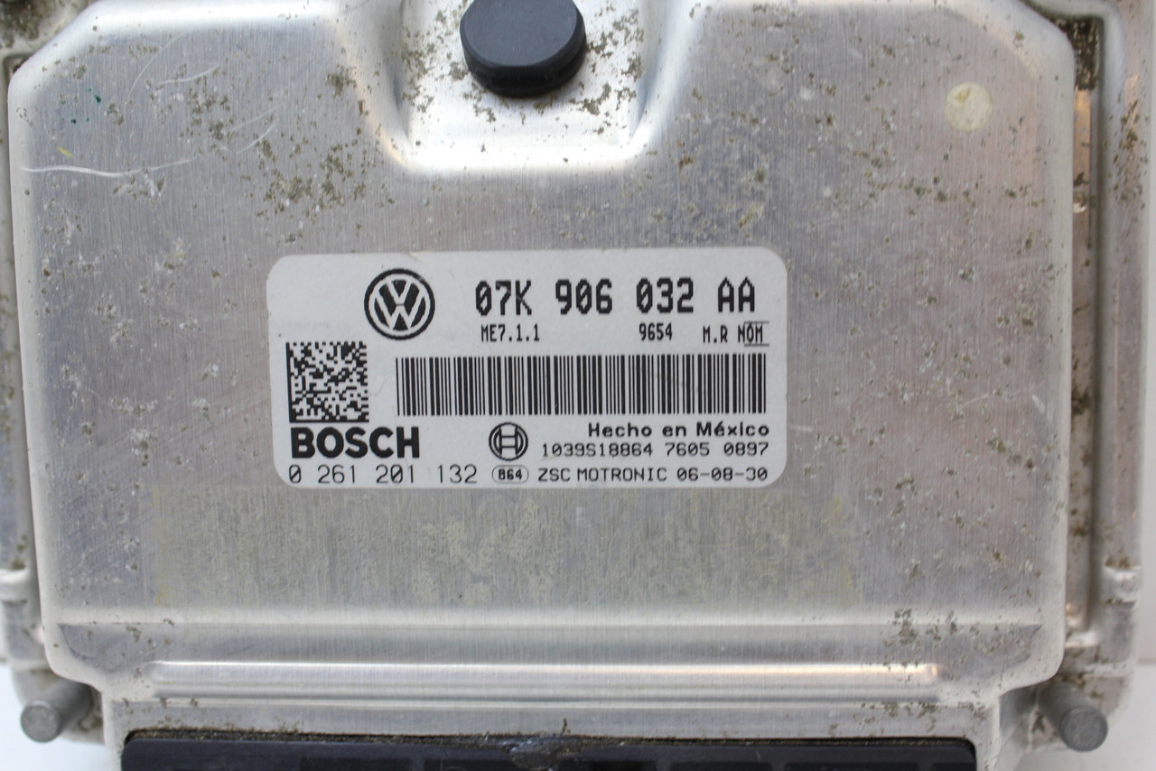 06-07 Beetle 07K 906 032 AA Computer Brain Engine Control ECU ECM EBX Module