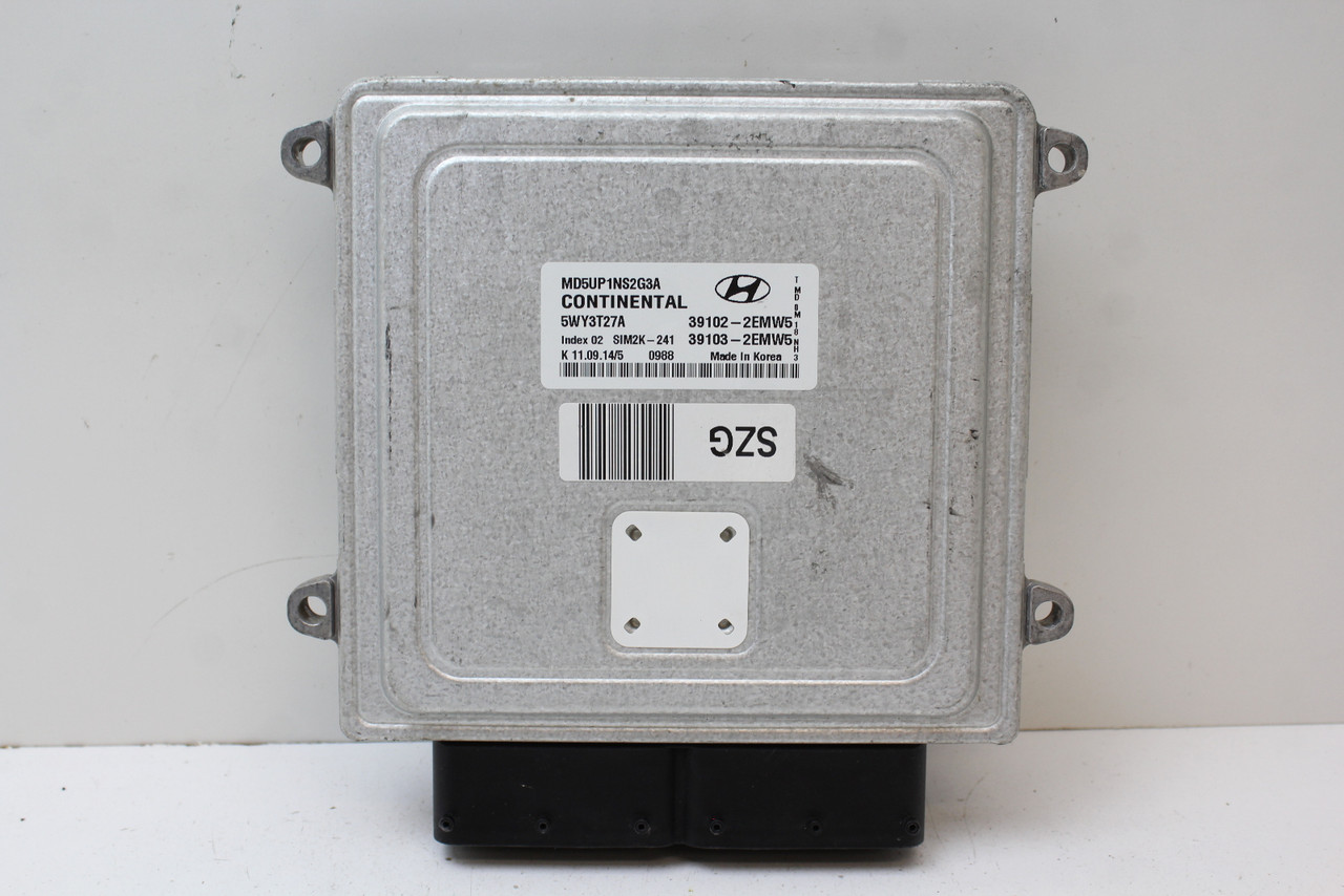 15 2015 Elantra 39102-2EMW5 Computer Brain Engine Control ECU ECM EBX Module 15 2015 Elantra 39102-2EMW5 Computer Brain Engine Control ECU ECM EBX Module