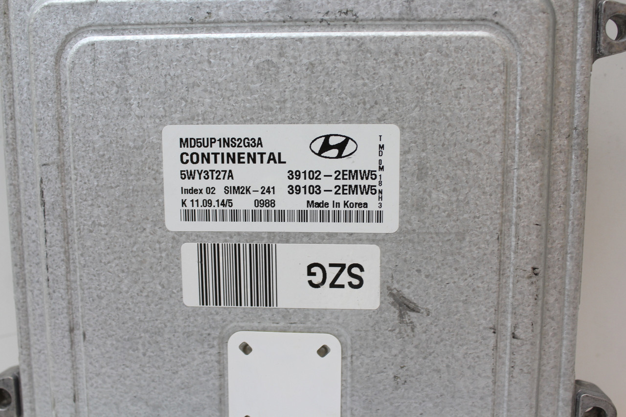 15 2015 Elantra 39102-2EMW5 Computer Brain Engine Control ECU ECM EBX Module 15 2015 Elantra 39102-2EMW5 Computer Brain Engine Control ECU ECM EBX Module