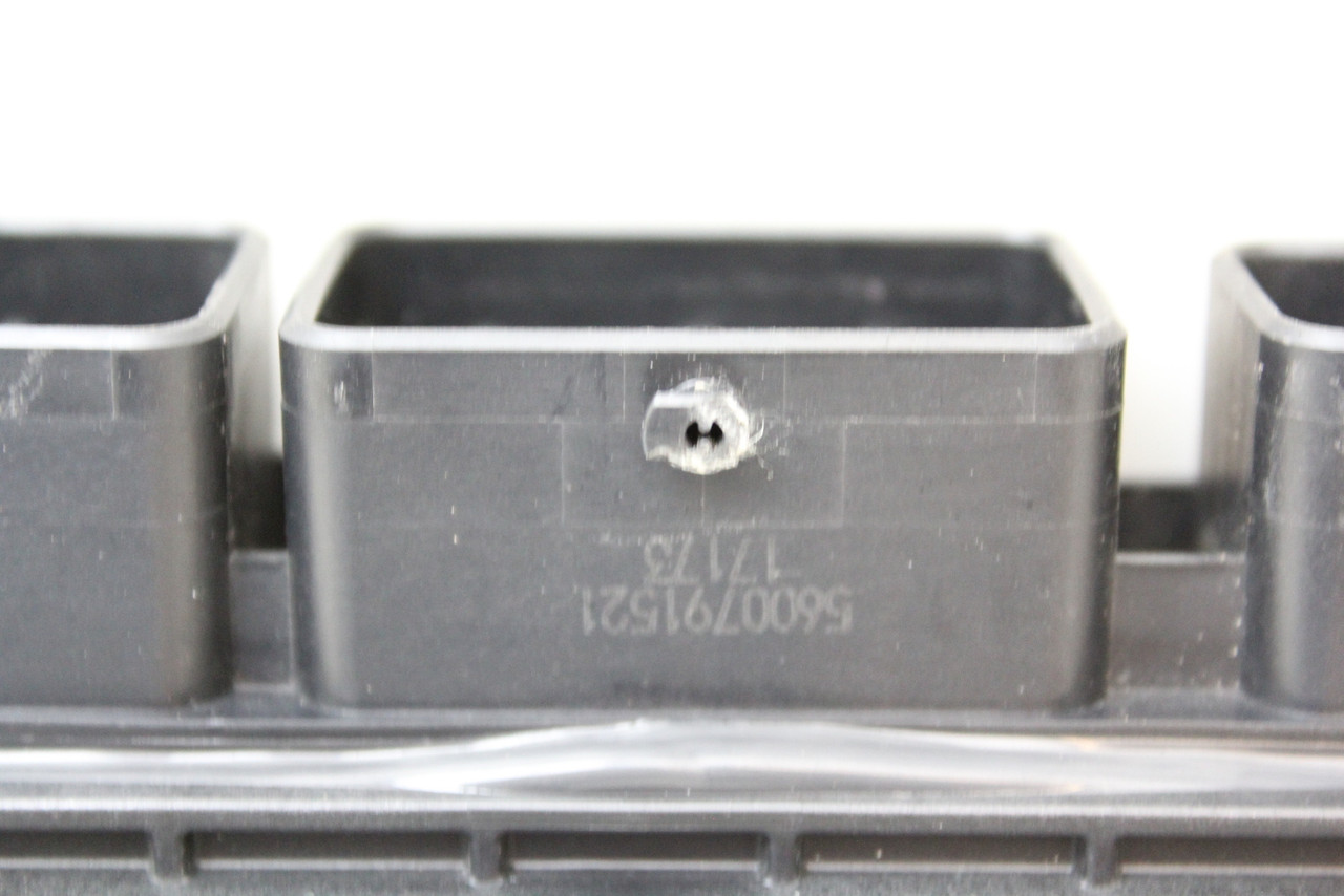 ithurricaneページ 2013 Nissan Versa MEC910-240 Computer Brain Engine Control