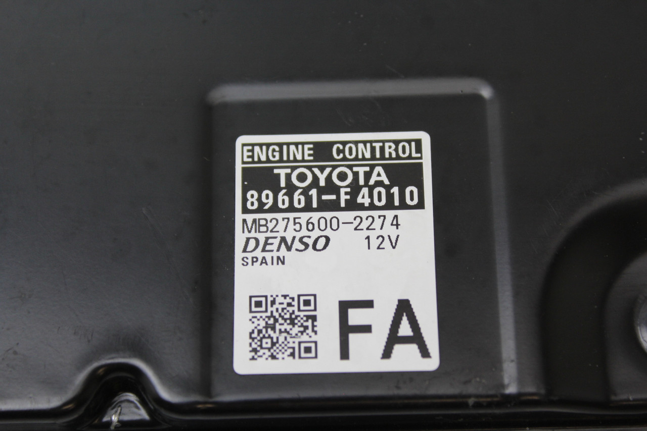 2018 18 Toyota CHR C-HR 89661-F4010 Computer Engine Control ECU ECM EBX Module
