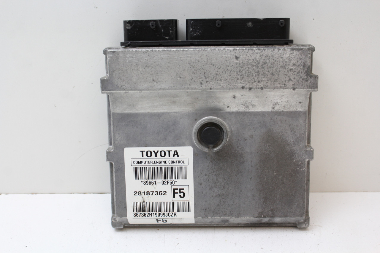 09-10 Toyota Corolla 89661-02F50 Computer Brain Engine Control ECU ECM Module 09-10 Toyota Corolla 89661-02F50 Computer Brain Engine Control ECU ECM Module