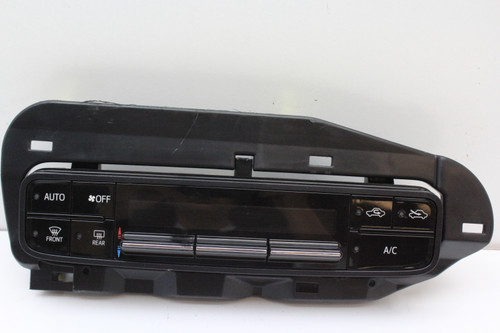 17 18 Corolla 55900-02A30 Climate Control Panel Temperature Unit A/C Heater